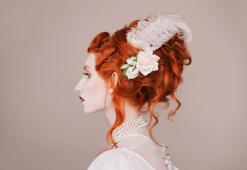 Istoria coafurii. Partea 2: Ce stiluri de coafură au fost considerate la modă în Evul Mediu și în Perioada Modernă Timpurie?