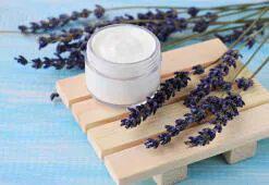 Do It Yourself: cele mai bune măști de păr de făcut acasă