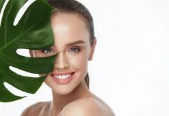 Cea Mai Bună Rutină de Îngrijire a Tenului de Urmat la 20 de ani